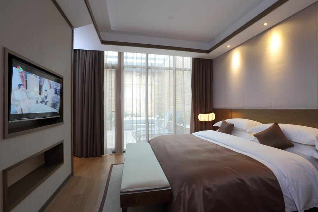 S&N Zhejiang Linhai International Hotel Chambre photo