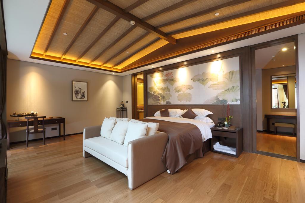 S&N Zhejiang Linhai International Hotel Chambre photo