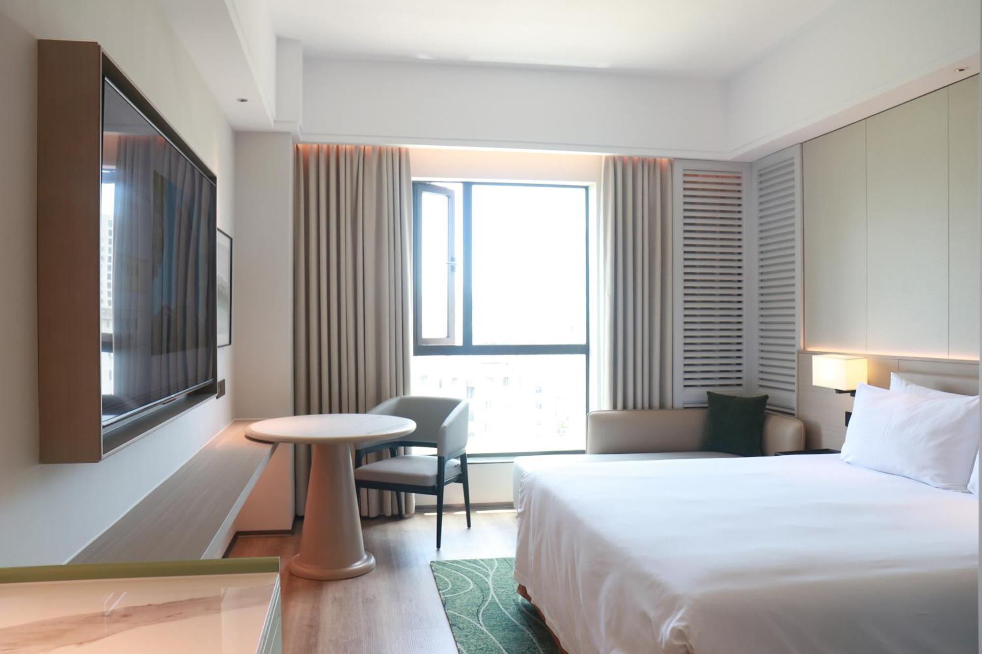 S&N Zhejiang Linhai International Hotel Extérieur photo