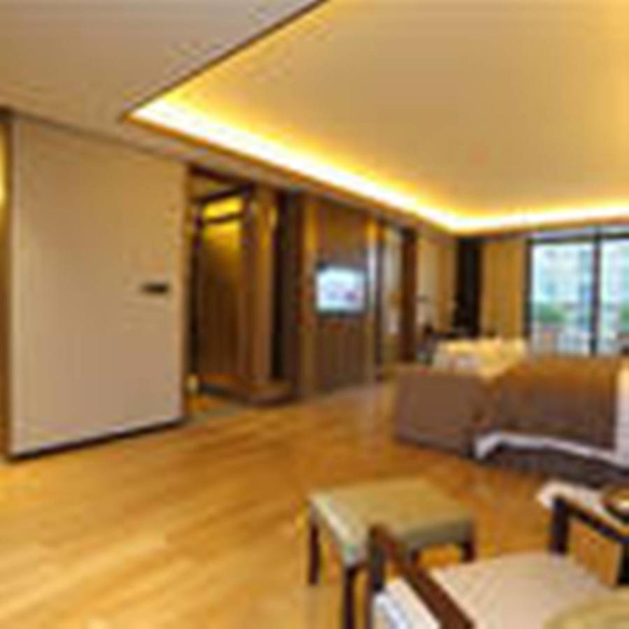 S&N Zhejiang Linhai International Hotel Extérieur photo