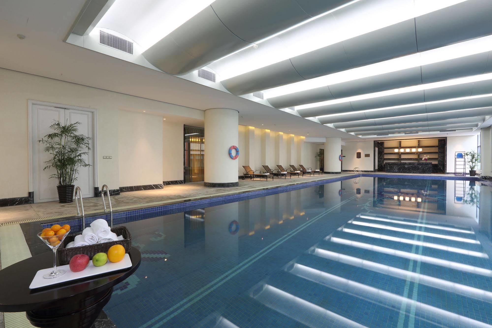 S&N Zhejiang Linhai International Hotel Extérieur photo